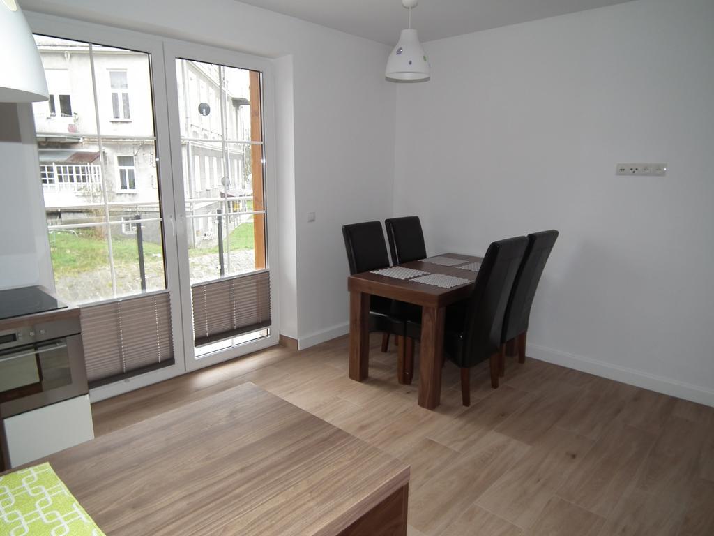 Appartamento Pod Modrzewiami Krynica-Zdrój Esterno foto