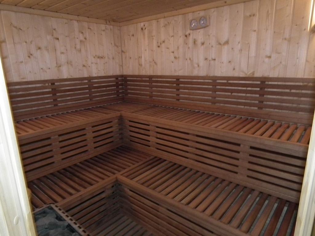 Appartamento Pod Modrzewiami Krynica-Zdrój Esterno foto