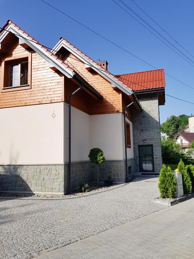 Appartamento Pod Modrzewiami Krynica-Zdrój Esterno foto